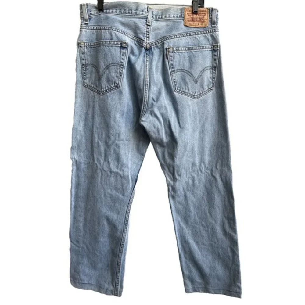 Levis elevate your